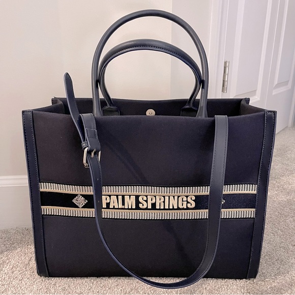 Steve Madden Handbags - SM Tote Work Travel Bag in Palm Springs Navy Blue *VIRAL*